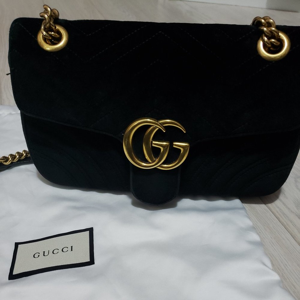 ❌SOLD❌ GUCCI Black Velvet Small GG Marmont - Picture 2 of 16